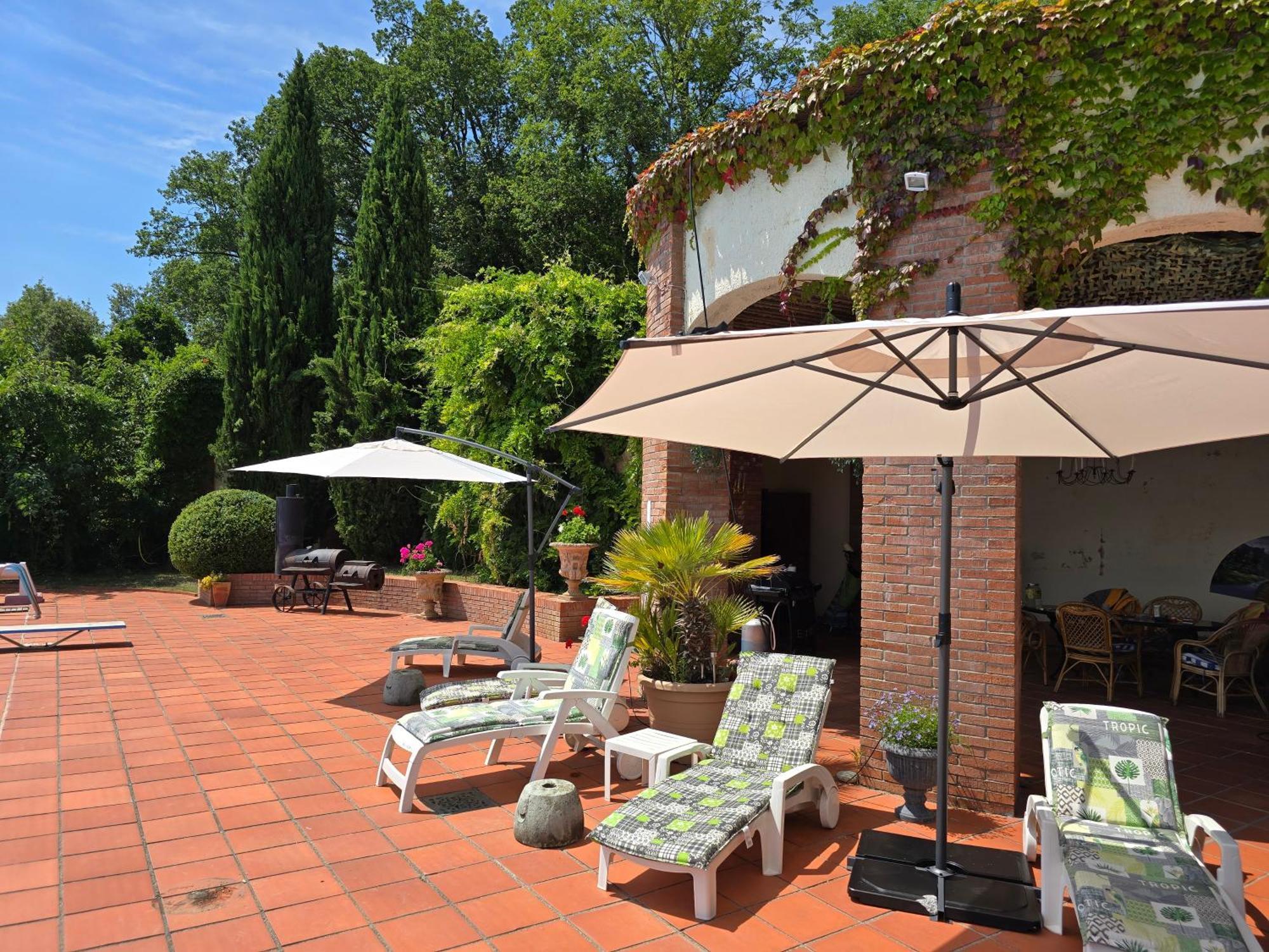 Chateau De Pys Guest House Latrape Exterior photo